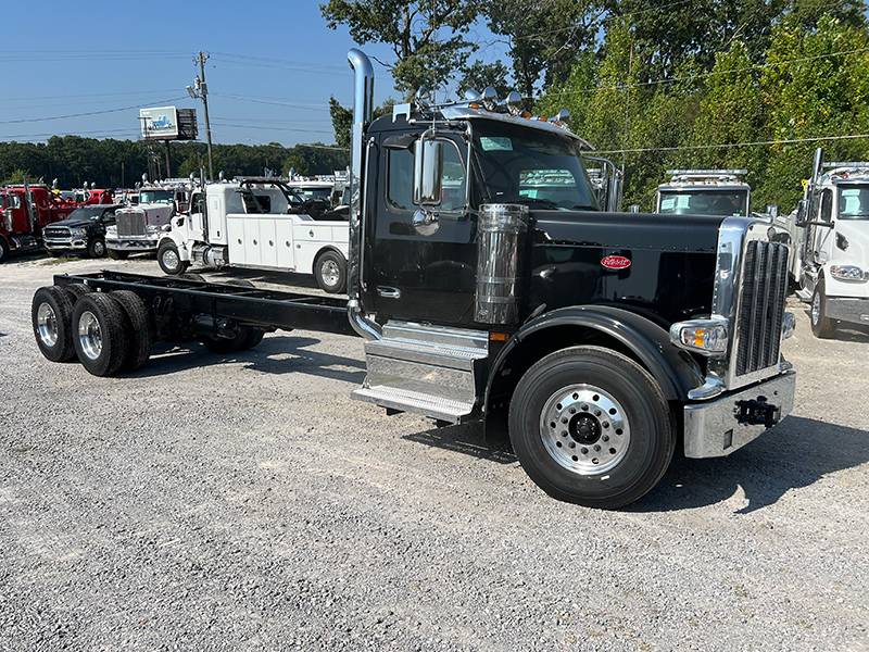 2025 Peterbilt 589 #1920 1